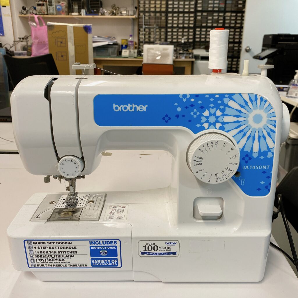 Sewing Machine 縫紉機_衣車